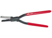 Tinsmith's flat nose pliers with box joint